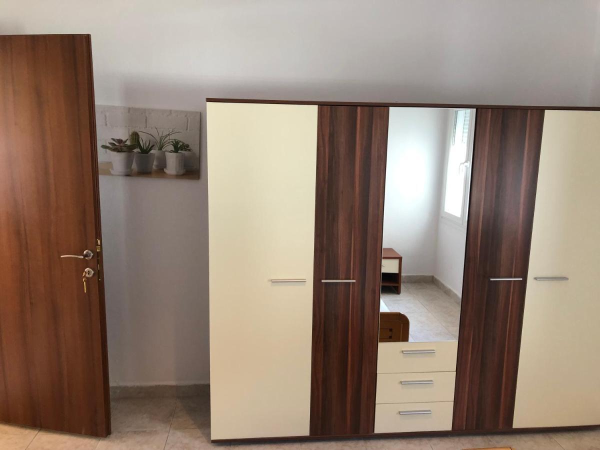 Irida Apartments Неа-Скиони Экстерьер фото